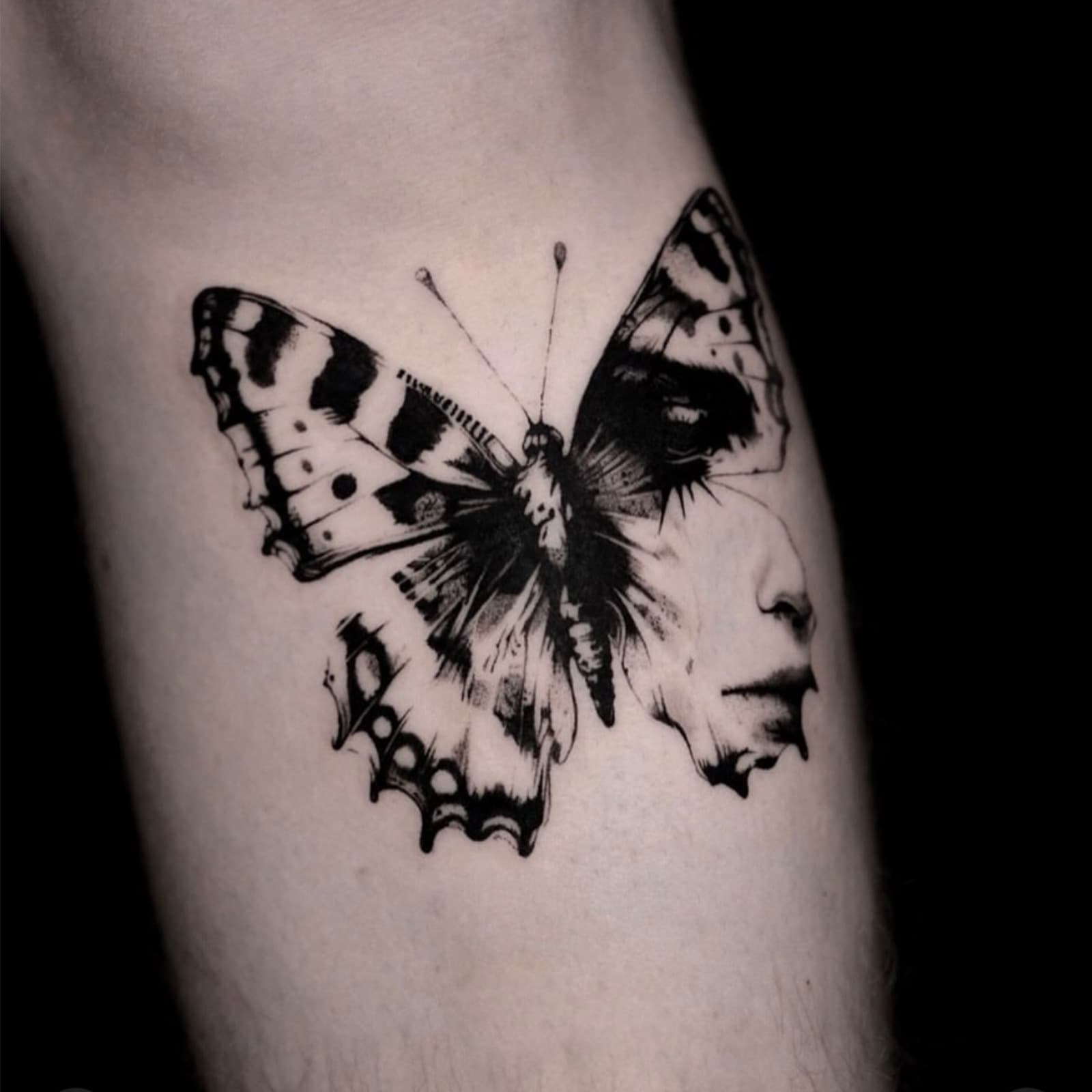 Dark Style Butterfly Tattoo Stickers for Chest and Legs, High-Quality Tattoo Stickers for Men and Women in Europe and America, New Cross-Border Models