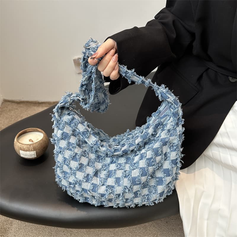 Vintage Forest Cowhide Crossbody Bag, Checkered Fashion Dumpling Bag, Casual Hong Kong Style Shoulder Bag, Frayed Cloth Bag