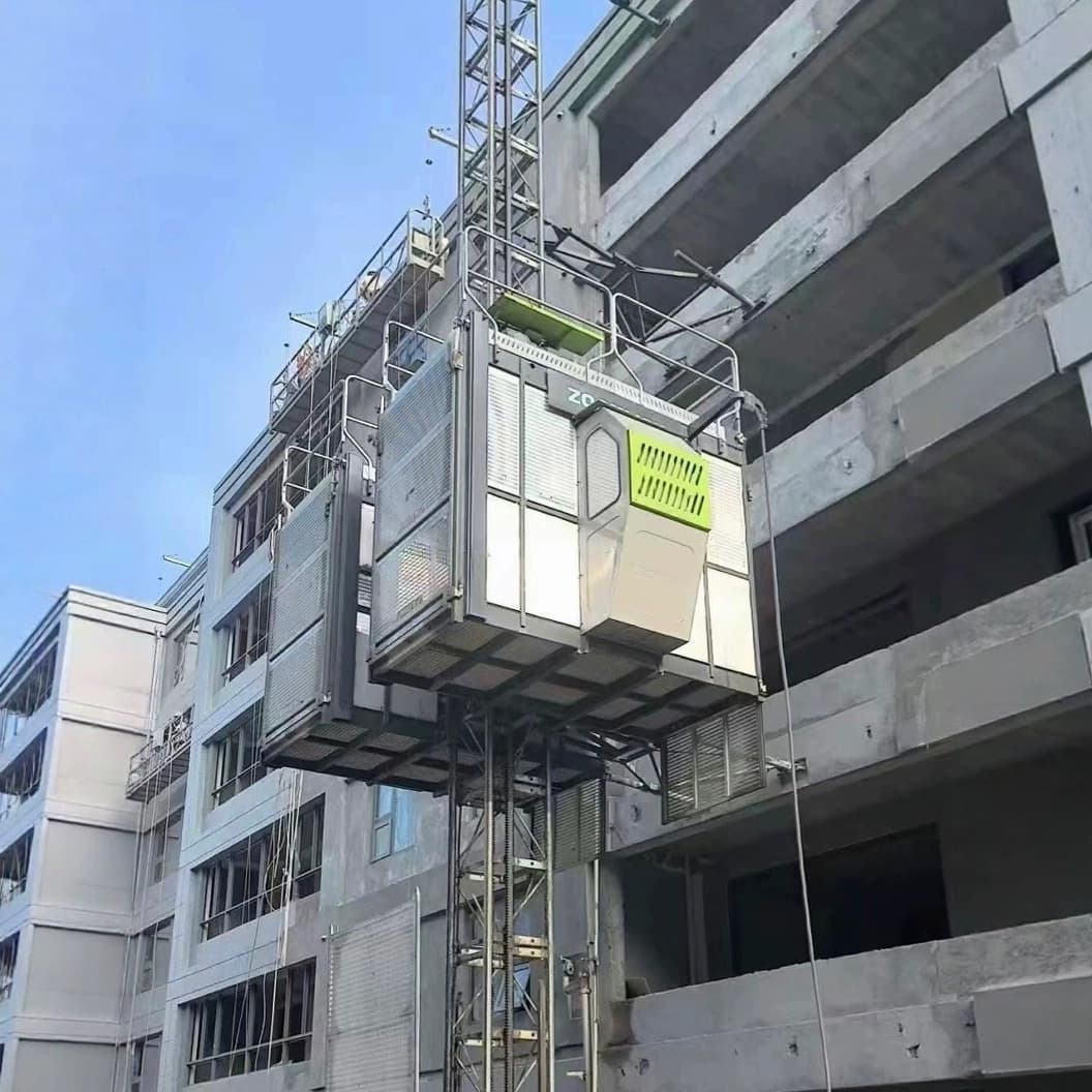 Second-hand Zoomlion construction elevator from 2020, 2021, 2022 double cage SC200 construction hoist.