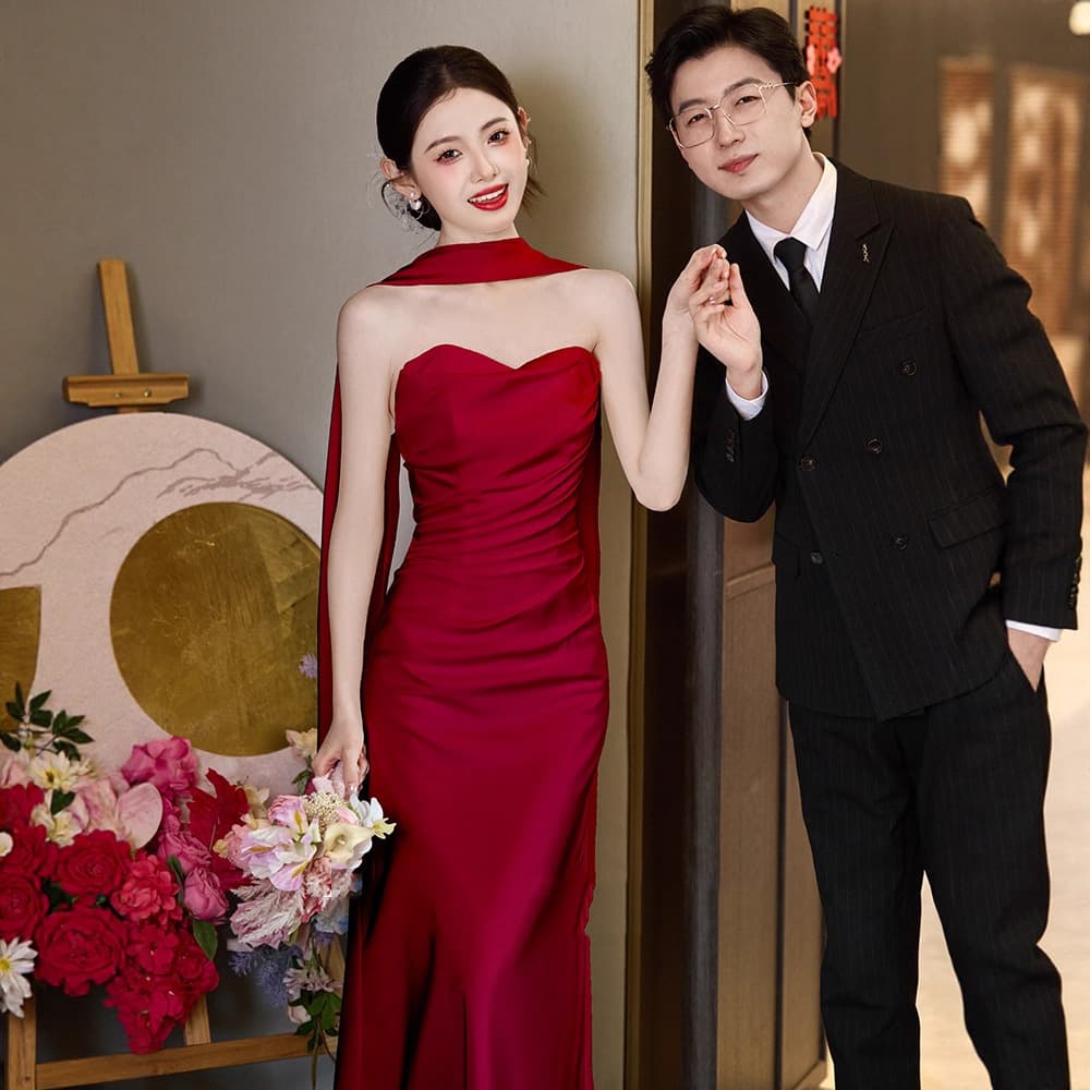 Red Wedding Toast Dress 2026 New Style, Bride Wedding Engagement Dress, Strapless Summer Dress, High-End Sense, Morning Robe for Women