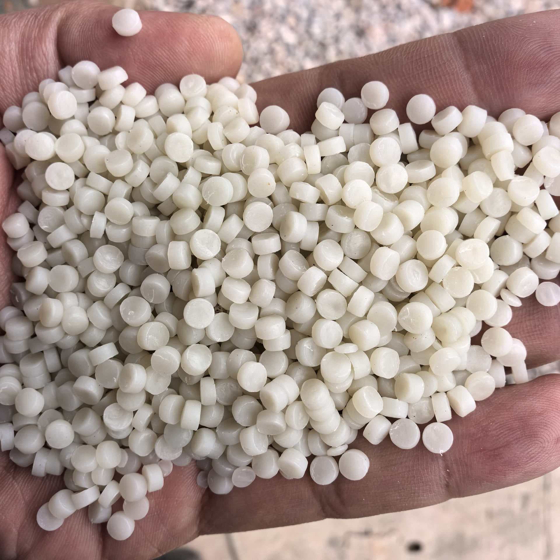 OBP Certified Transparent Recycled HDPE Granules for Beach Chairs, Ocean Plastic Closed Loop, UV Resistant, Anti-Static