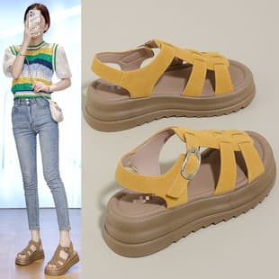 Trendy Thick Sole Sandals Women 2026 Summer New Roman Style Outdoor Commute Lightweight Soft Sole Breathable Versatile Shoes