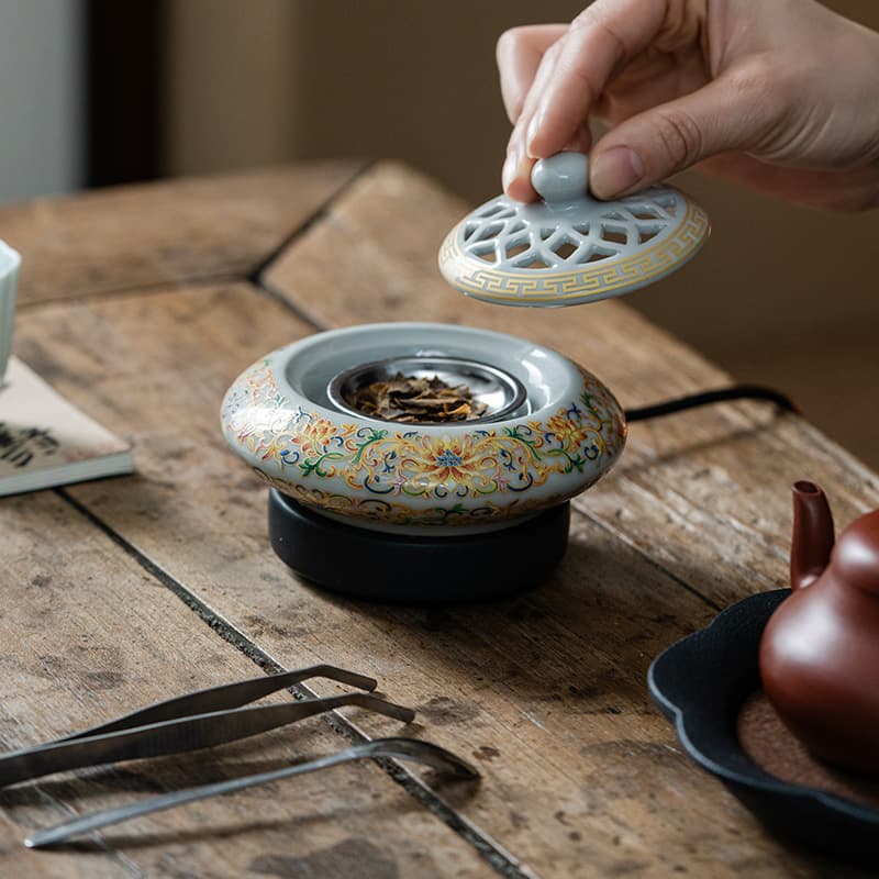 Ceramic Enamel Electronic Incense Burner with Timer and Adjustable Temperature, Electric Incense Burner for Agarwood and Sandalwood, Home Use