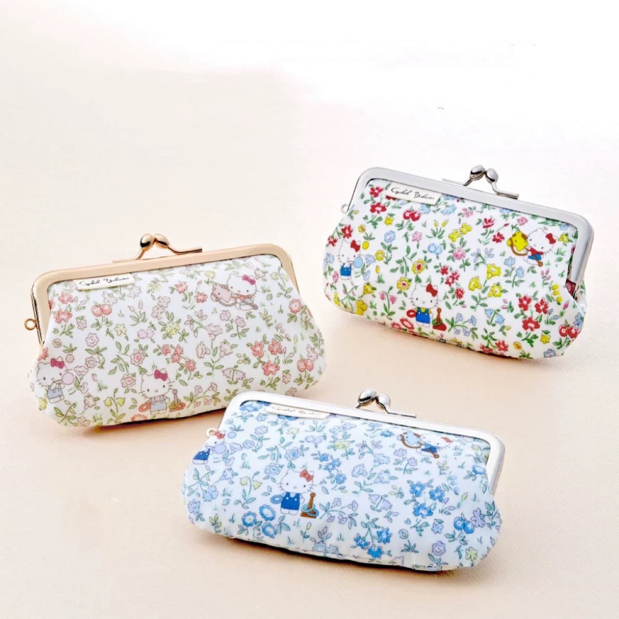 Japanese Style Flower Cat Coin Purse, Waterproof Material, Lipstick Jewelry Small Opening Gold Clip Bag