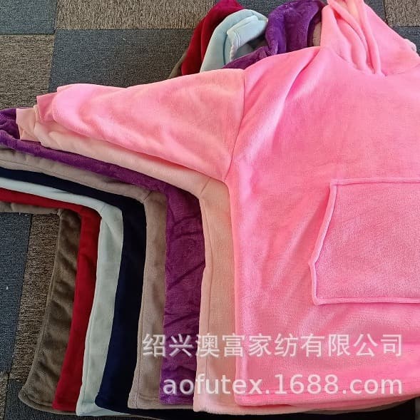 Factory Custom Hooded TV Blanket Double-Layer Flannel Sherpa LOGO Embroidery Digital Print Throw