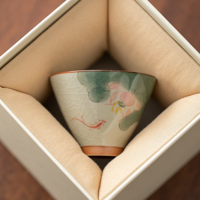 Chinese Ge Kiln Host Cup, Handmade Ceramic Tea Cup, Single Crackle Glaze Cup with Gift Box, Gongfu Tea Set Wholesale