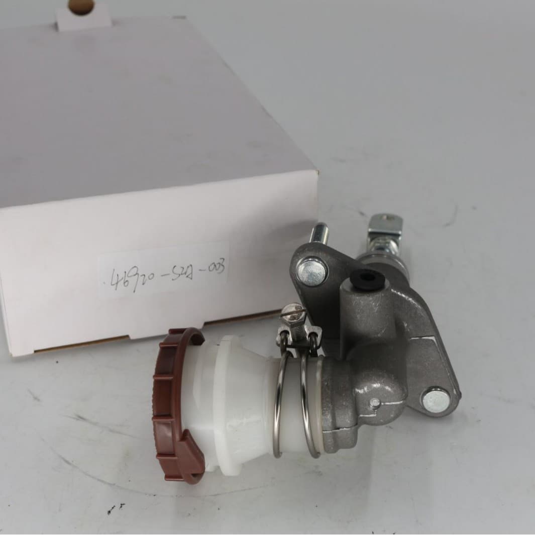 Suitable for Honda CM350129 CM142245 clutch master cylinder 46920-S2A-003