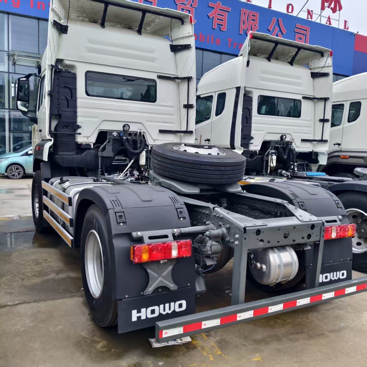 Export: HAWO Tractor, Rear Eight-Wheel Heavy Semi-Trailer Tractor Head x6000 Truck Semi-Trailer