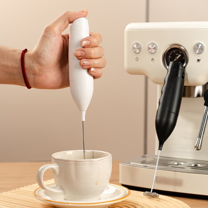New Milk Frother Egg Beater Wireless Milk Frother Coffee Milk Frother Machine Mini Small Stirrer