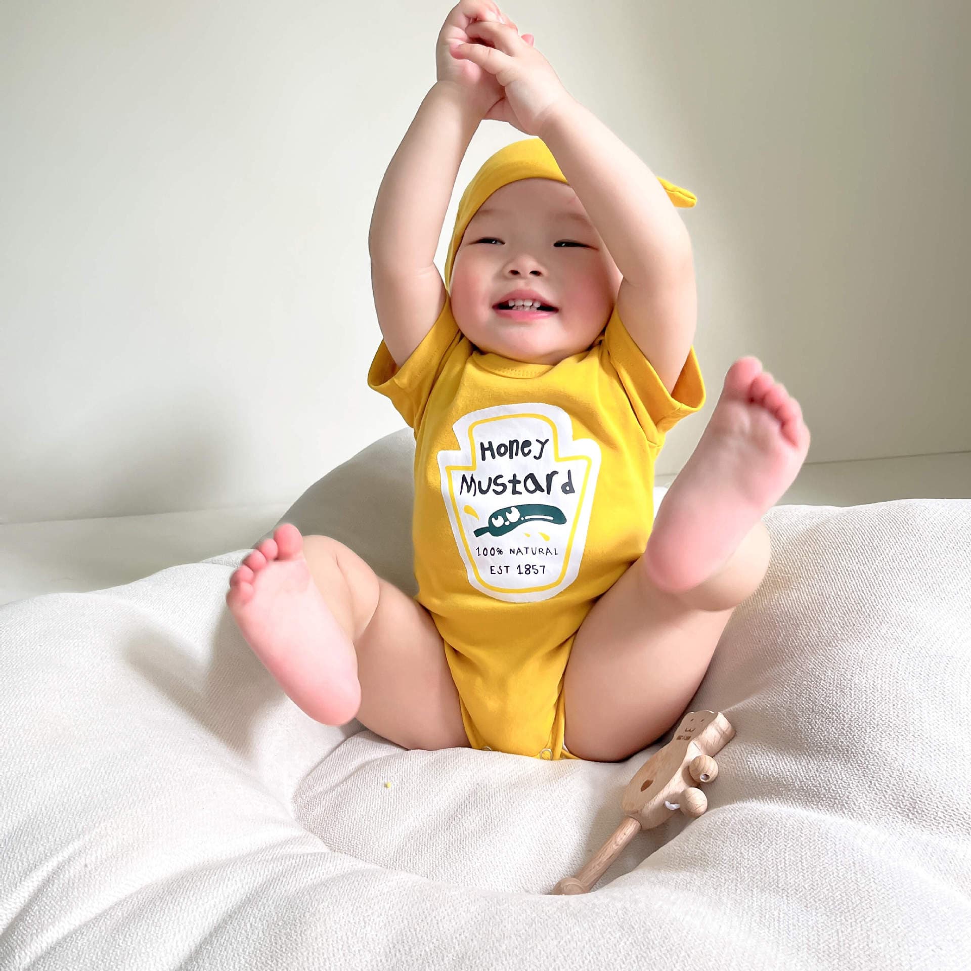 26 new summer Korean style children's jumpsuit ins ketchup mustard style harem short-sleeved baby crawler suit