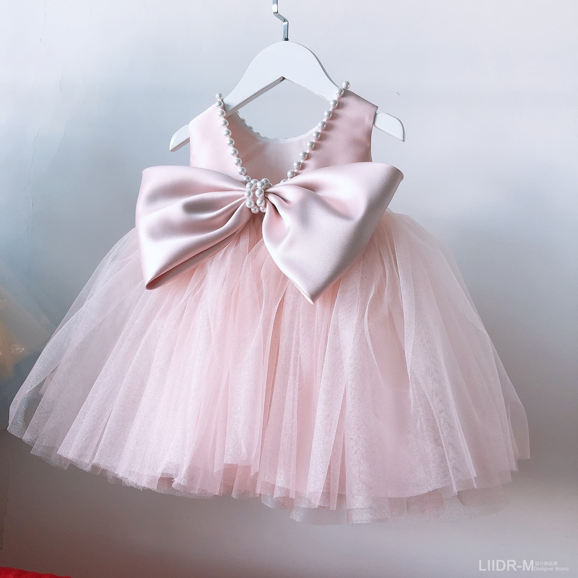 Children's Day 2026 Summer New Pink Backless Girls Dress Cute Pearl Elegant One-Year-Old Princess Dress