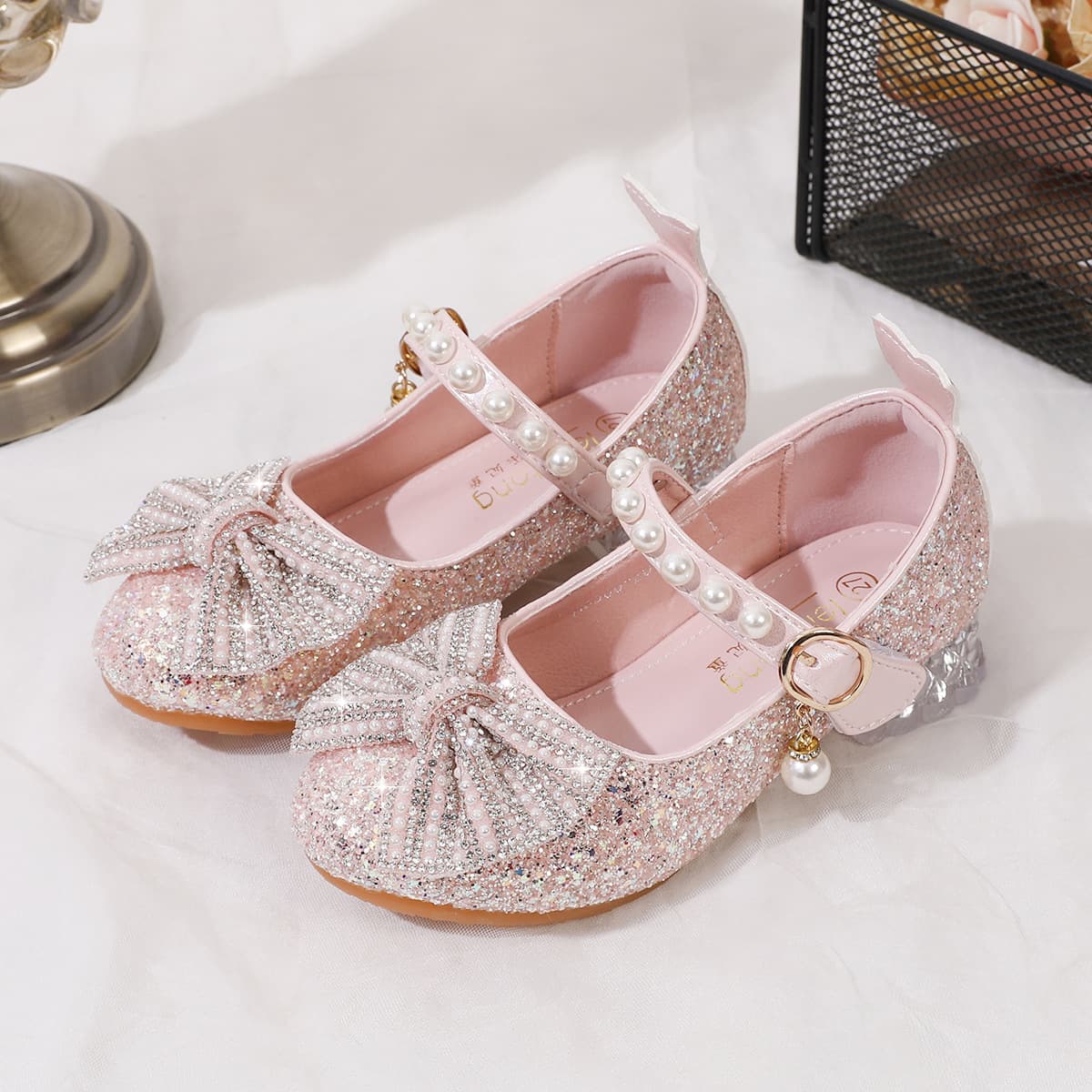 Girls' High Heel Crystal Shoes with Dress, Soft Sole Performance Shoes for Toddlers, Children's Bowknot Princess Shoes, Non-Slip