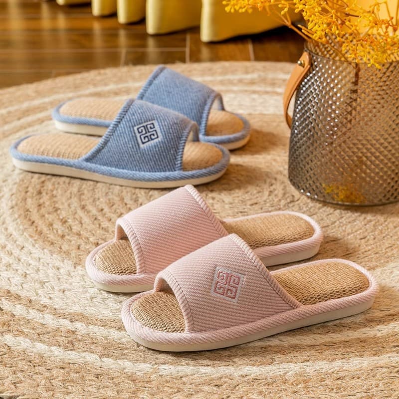 TikTok Hot-Selling Spring and Autumn Chinese Style Linen Slippers for Women, Four-Season Indoor Home Couples Silent Cotton-Linen Summer Sandals