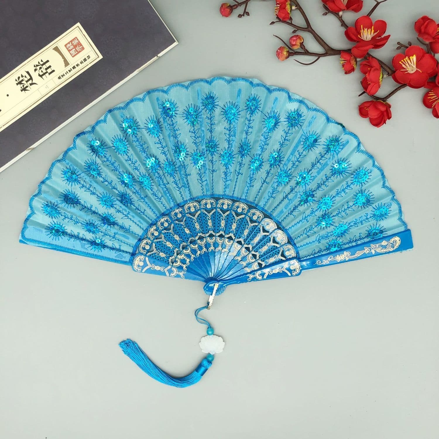 Fan colorful pole black pole sequin folding fan Chinese style dancing Hanfu student fan embroidery fan makeup fan plastic fan