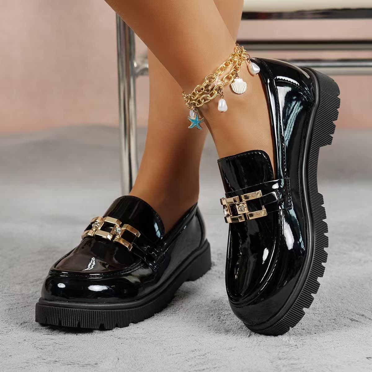 Spring New Metal Chain Low-top Loafers 2026 Large Size Thick Sole Platform Slip-on Loafers for Women