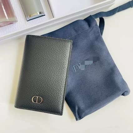 D Brand Points Gift Card Wallet Multi-Slot Organizer Genuine Leather Clutch for Men and Women with Box