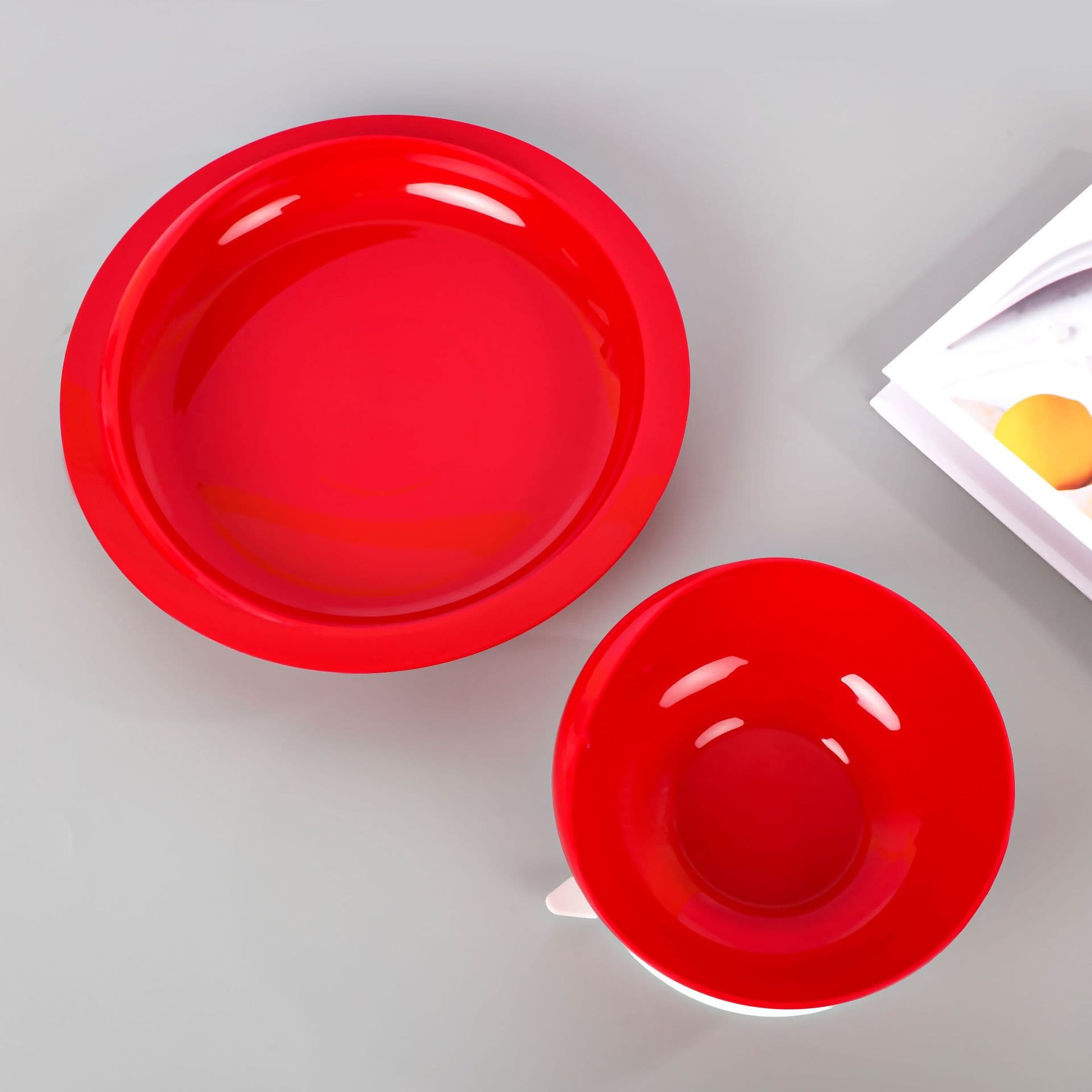 Elderly Care Tableware with Suction Cups, Assisted Dining Plastic Plates and Bowls for Seniors