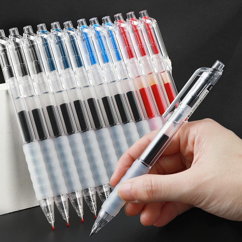 Love to enjoy holding 0.5mm bullet tip gel pen signature pen multi-color refill student writing gel pen GP270