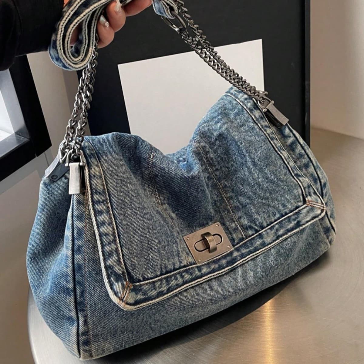 Crossbody Cowhide Chain Shoulder Bag for Women, Fashionable Commuter Underarm Bag, Vintage Textured Travel Handbag
