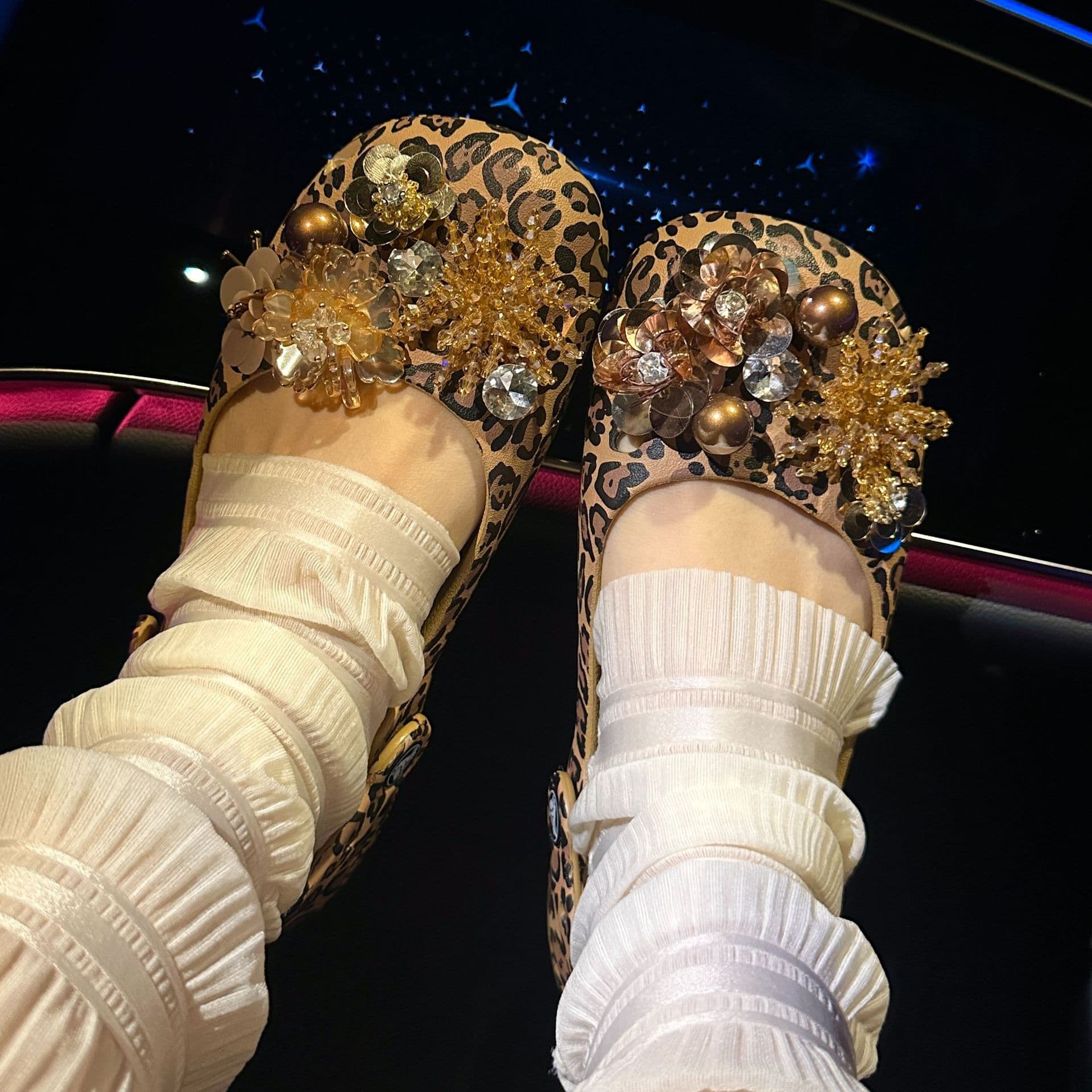Clog Accessories DIY Shoe Charms Shoe Buckles Wholesale Ballet Flats Mary Jane Champagne Crystal Fireworks Shoe Decorations