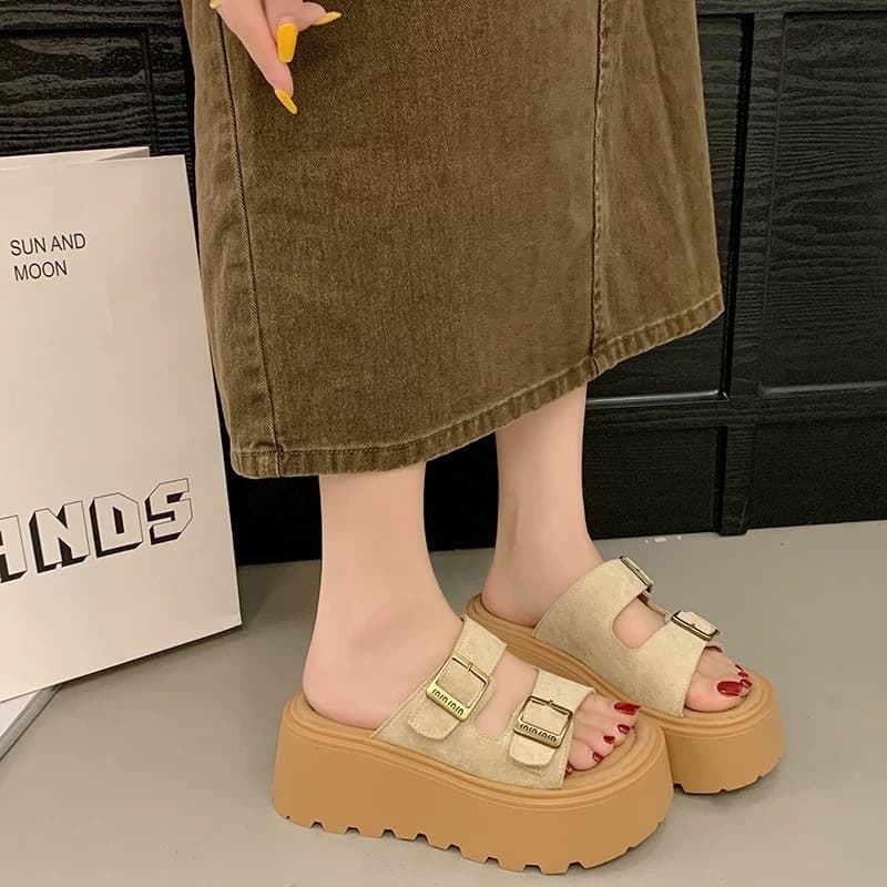 Small Size Platform Birkenstock Sandals for Women 2025 Summer New Style Fairy Look for Dresses Beach Sandals