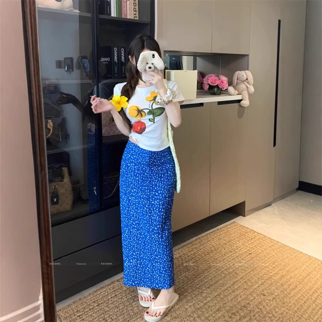 Zeng Xiaixian Fresh Blue Floral Skirt Women's Tall Elegant Half Skirt Rear Split Hip Long Skirt