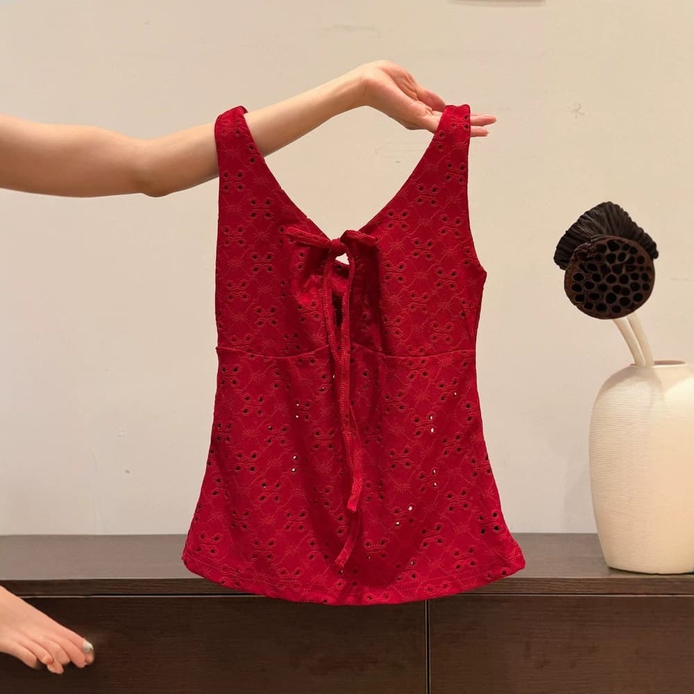 Sexy Red Lace-up Hollow V-neck Camisole Top for Women 2026 Summer New Slim Fit Waist-cinching Sleeveless Blouse