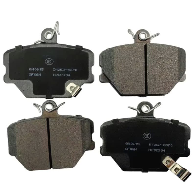 Suitable for Mercedes-Benz Smart front brake pad Brake PadD1252 4514210010 4514210210