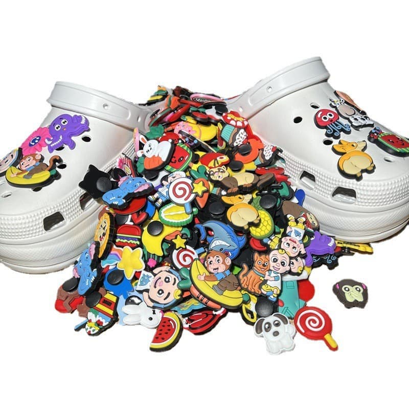 Cross-border Stock Croc Shoe Charms DIY Accessories 50/100 Styles Random Mixed