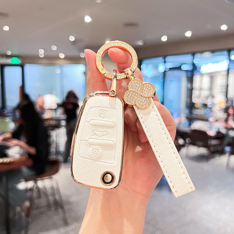 Premium Audi A3 Key Case Q3 Car Q2L Women A6L Men A4L High-End Q5L Clip A5 Shell Q7 A8 A3L A7