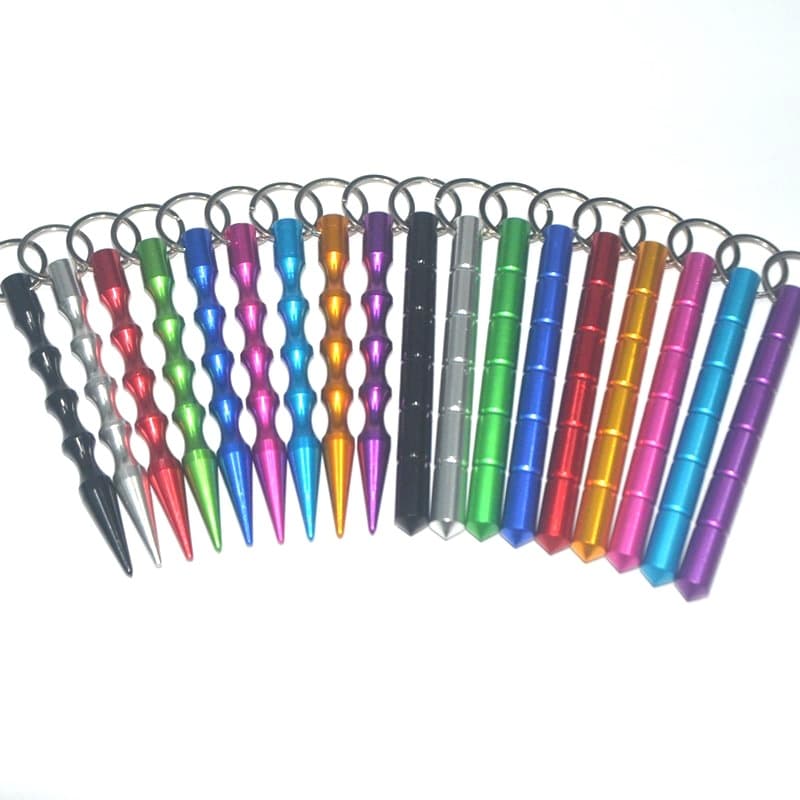 Cool Stick Key Stick Pen Shaped Wolf Deterrent Non-retractable Cuban Vine Window Breaking Escape Car Safety Accessories
