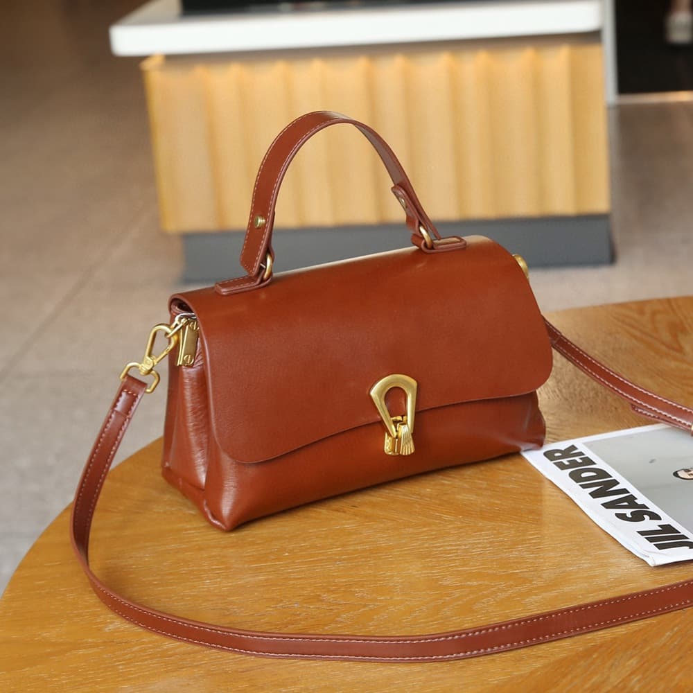 Retro High-End Small Square Bag Women's Handbag Leather Crossbody Bag Tanned Cowhide Single Shoulder Bag Fashionable Soft Style