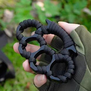 Hand Support Knuckle Duster Four-Finger Gloves Legal Self-Defense Tool Weapon Ring Hand Buckle Anti-Wolf Artifact