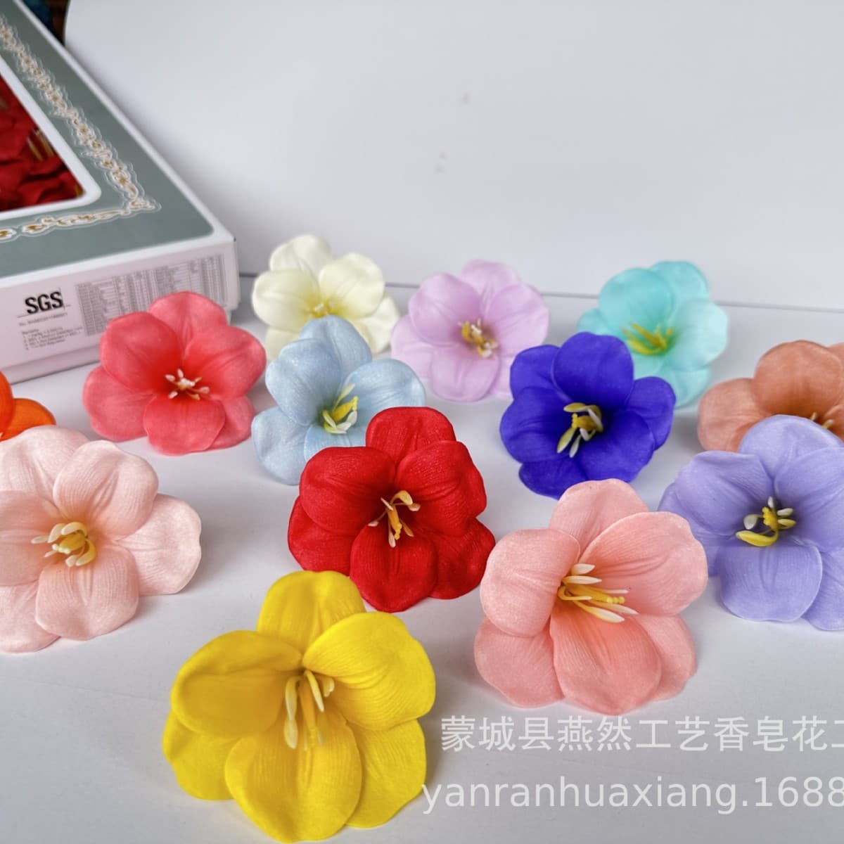 Anhui factory opens to sell tulip and lily scented soap flowers, small open tulips, wholesale, specializing in quality soap.