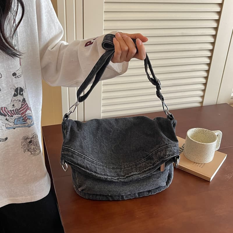 Niche commuter denim retro shoulder bag Japanese women's backpack travel art bag large capacity crossbody bag for women