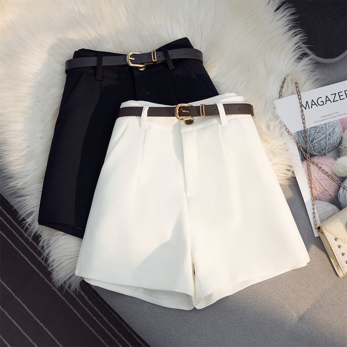 Blazer Shorts for Women, 2024 Spring/Summer High Waist Slimming A-Line Wide Leg Shorts, Loose Fit, White Casual Shorts with Belt