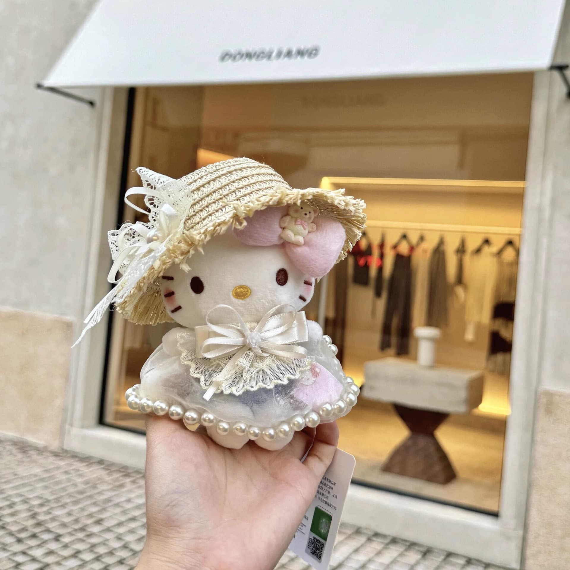 Genuine HelloKitty cute kt doll bag decoration pendant doll bag hanging spring bag decoration pendant