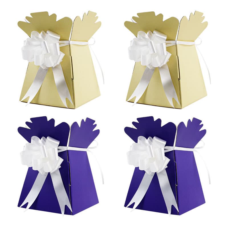 Flower-shaped packaging box with white latte art, wedding return gift hand box, holiday gift gift box, niche high-end gift box