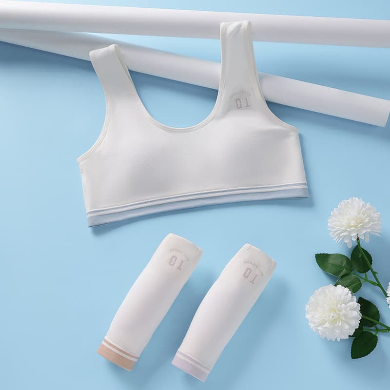 Custom-made modal underwear for junior and senior high school students, breathable, sweat-wicking, with fixed cups, seamless vest style.