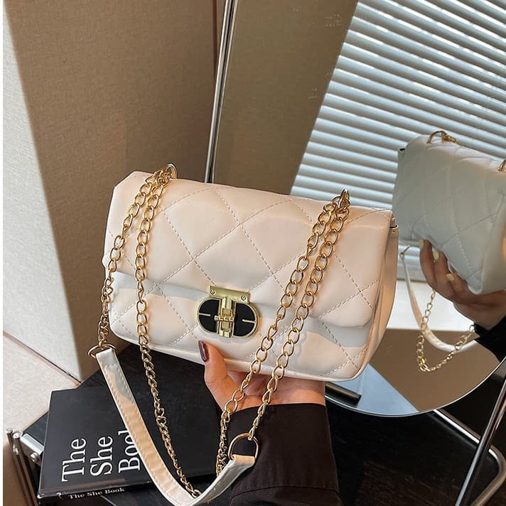 Cross-border small fragrance bag for women 2026 new season versatile chain crossbody bag high-end shoulder bag small square bag