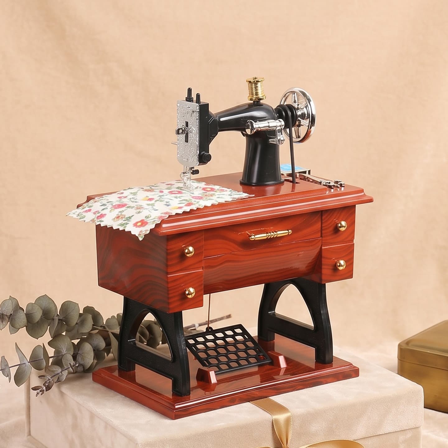 Retro style sewing machine rotating clockwork music box home desktop ornaments nostalgic small gifts music box decorations