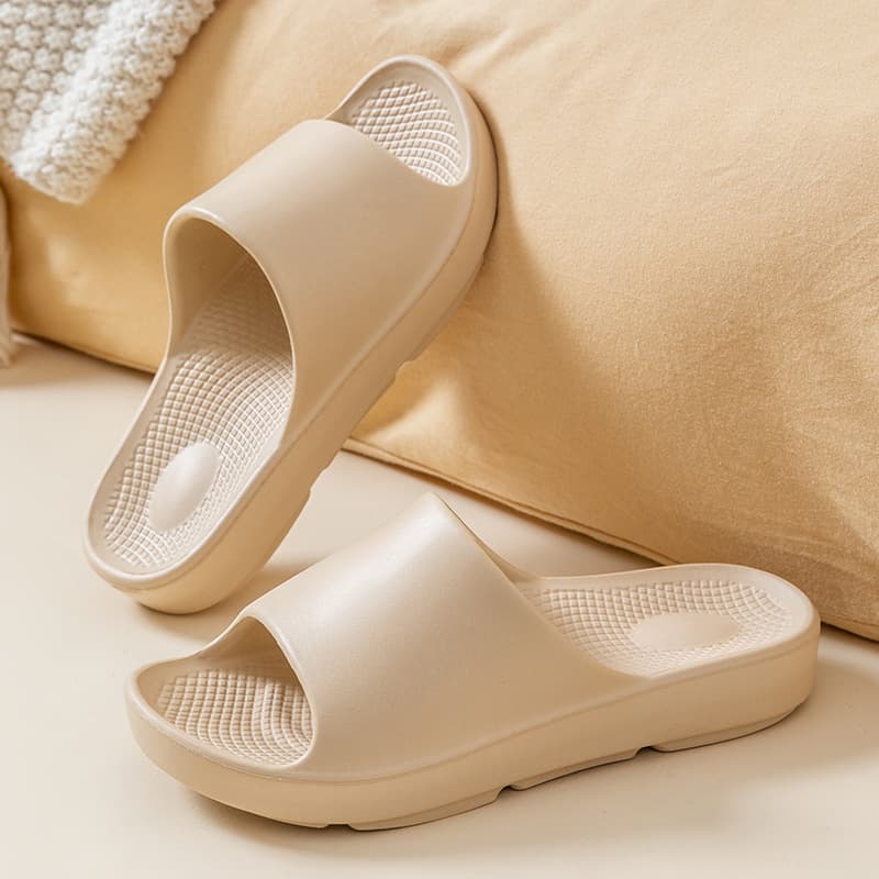 New EVA "Step-in-Feces" Sensation Flip Flops for Women, Summer Simple Indoor Slippers with Soft Sole, Non-Slip Shower Sandals for Men