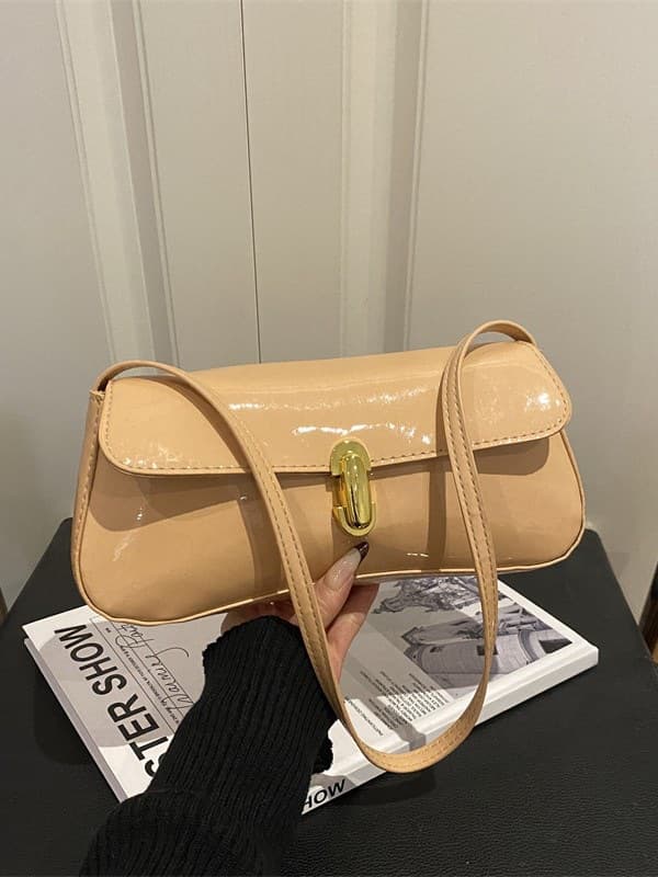 French niche trendy underarm bag women's baguette bag wholesale 2026 new style handbag versatile ins shoulder bag