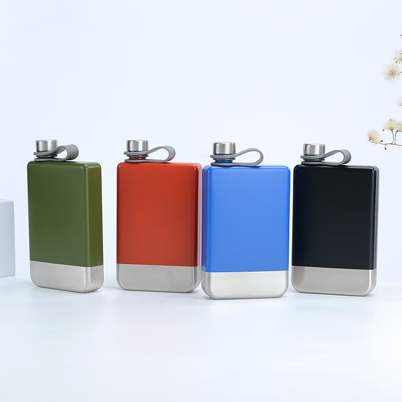 Stainless steel 304 food grade thickened hip flask 9oz square pot outdoor portable flat hip flask manufacturer direct supply of wine utensils