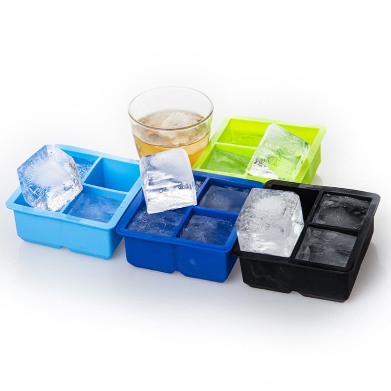 Silicone 4-Cell Square Ice Cube Tray Large Whiskey Ice Mold Home Quick-Freeze 4-Cavity Square Ice Cube Maker