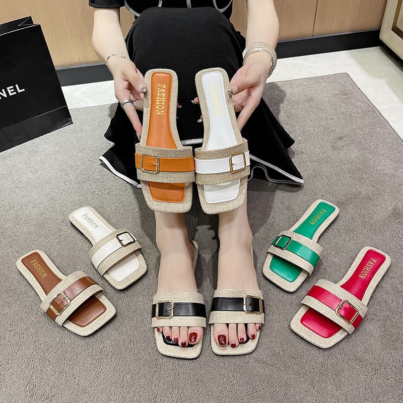 2023 New Classic Color Matching Sandals Women's Belt Buckle Cross-Border Foreign Trade Large Size Flat Bottom Casual Beach Slippers