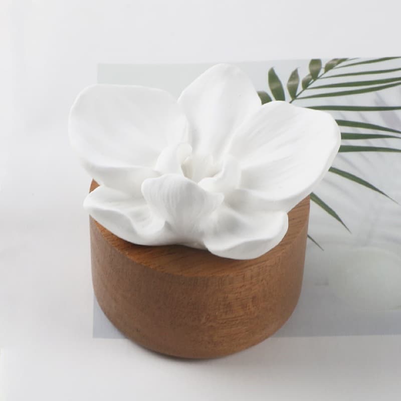 Indoor Creative Home Fragrance Butterfly Orchid Car Diffuser Stone Ornament with Wooden Base Aromatherapy Essential Oil Diffuser