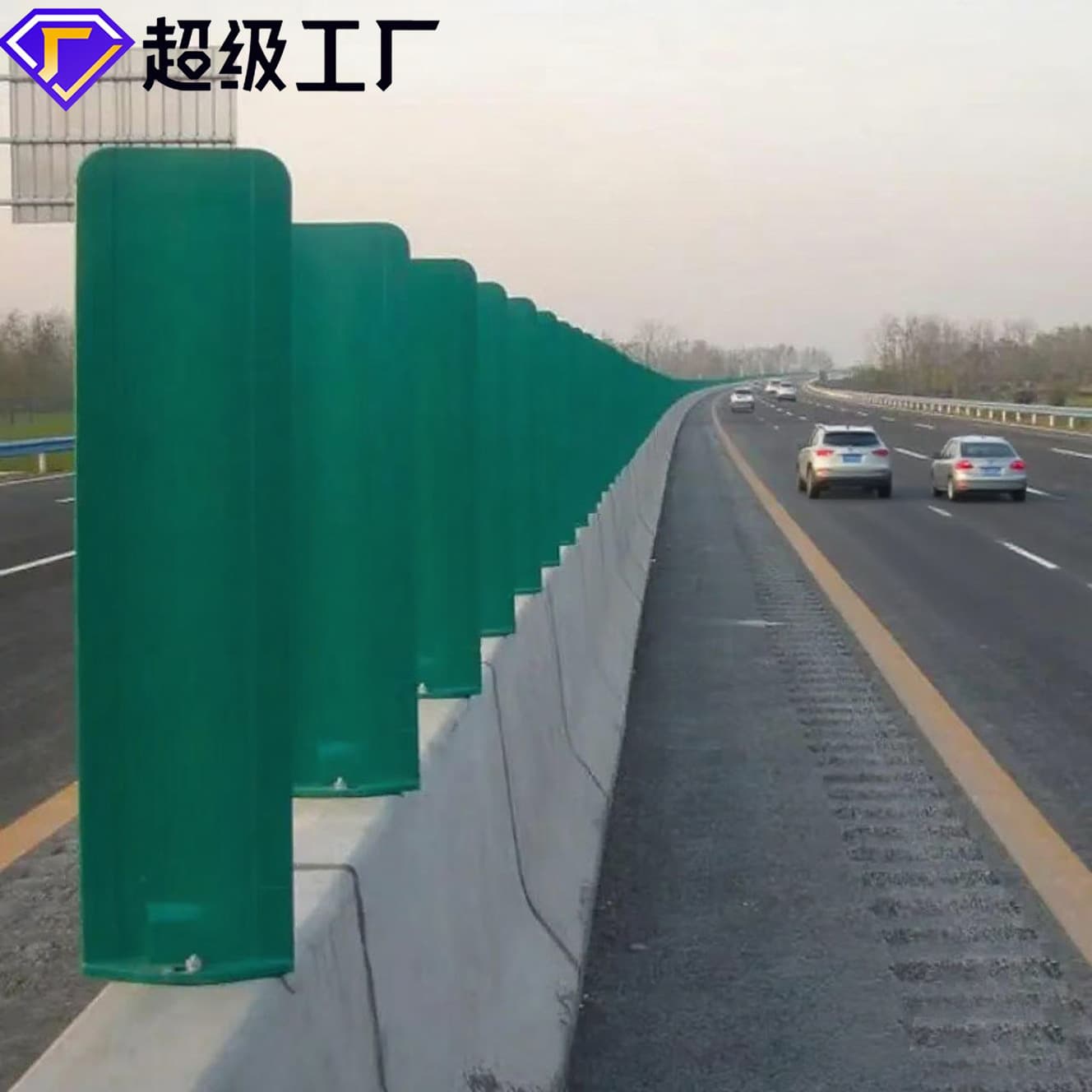 FRP anti-glare panel road isolation eye protection board alloy steel hollow blow-molded anti-glare panel highway anti-glare panel
