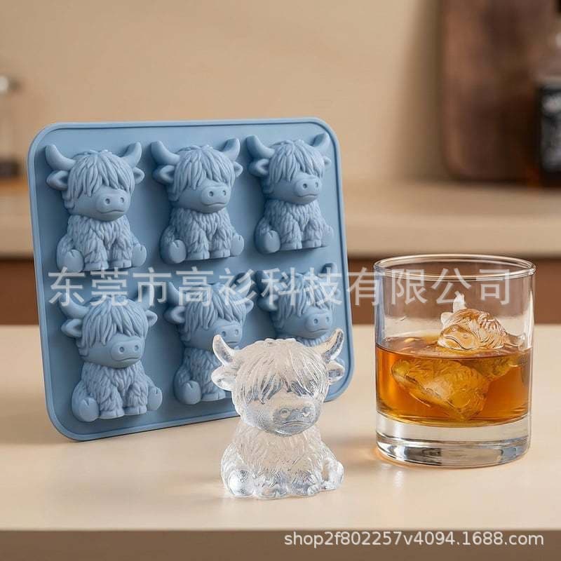 Mini Highland Cow Ice Cube Mold Silicone Ice Tray