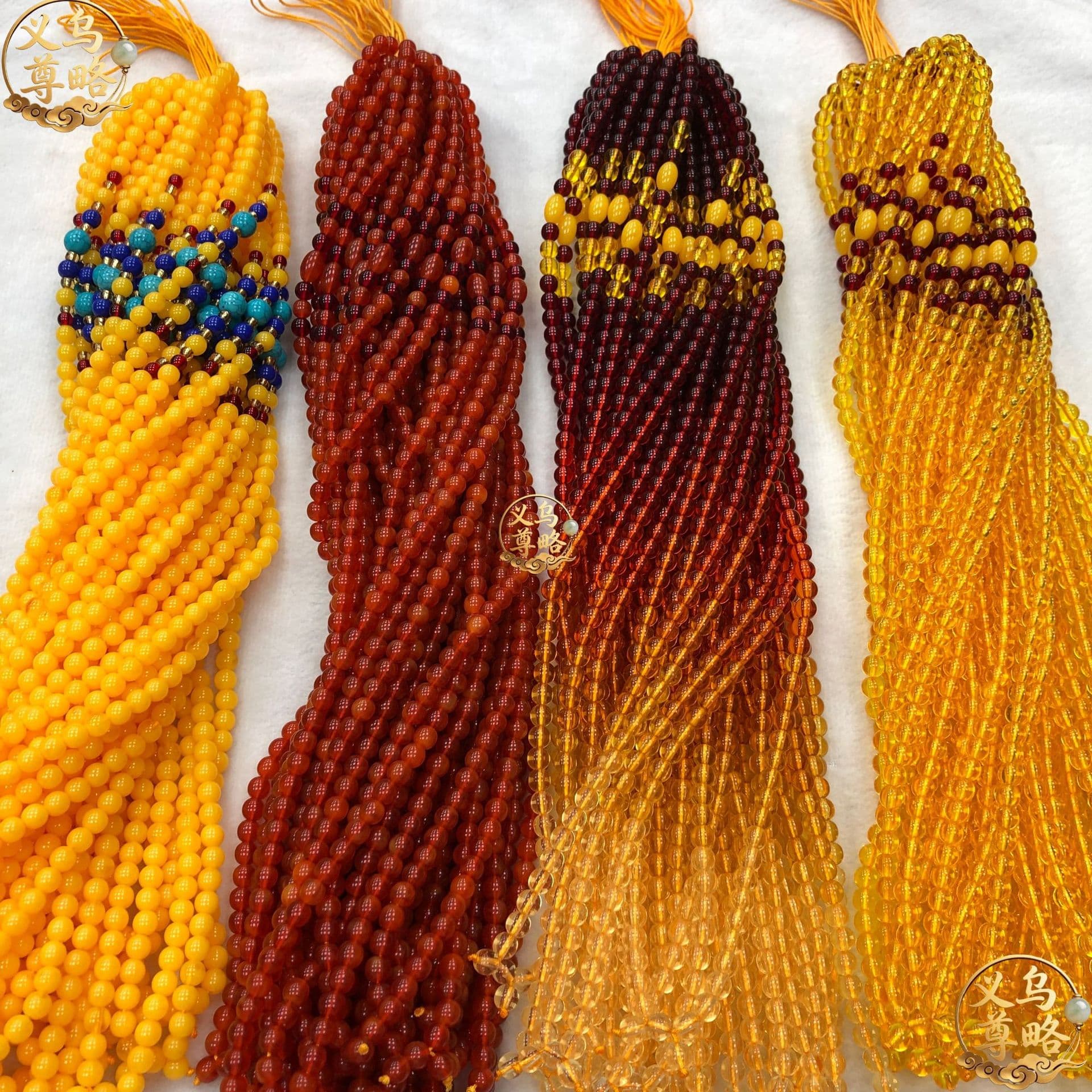 Imitation Amber Round Bead Pendant Adjustable Cord Blood Amber Chicken Oil Yellow Jade Necklace Chain Sweater Chain Wholesale